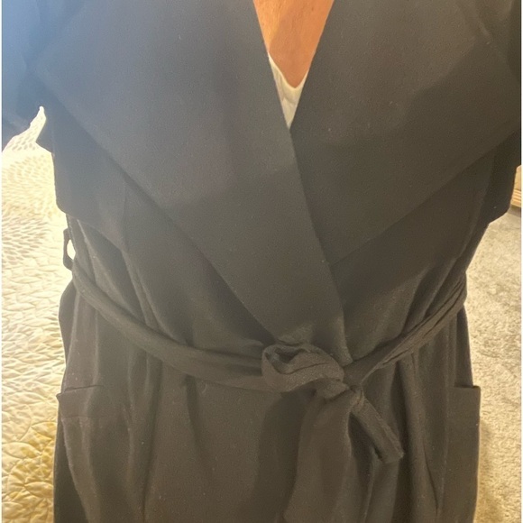 Adorable Black Dress Cardigan Blazer - Picture 4 of 9